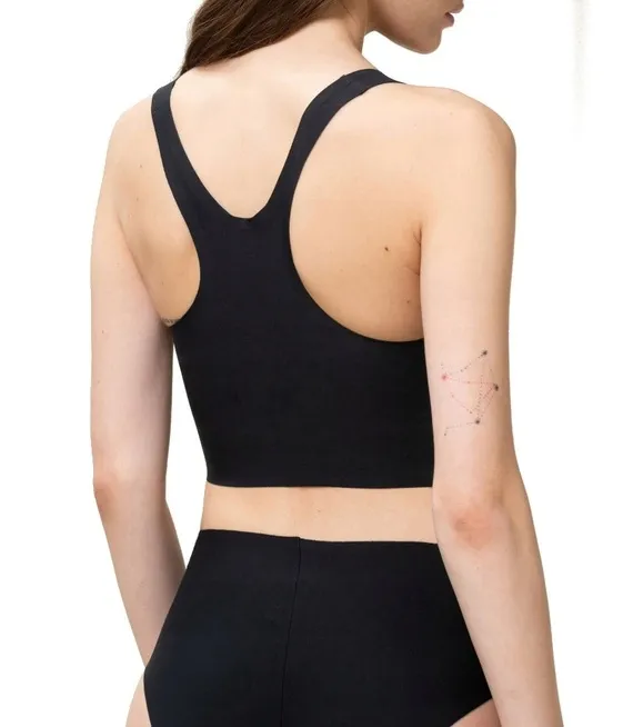 triumph-flex-smart-pull-on-bra-top-czarny-01