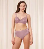 triumph-ladyform-soft-w-roz-85-c-material-dominujacy-poliamid