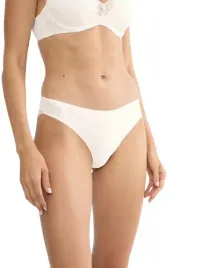 triumph-body-make-up-illusion-lace-hig-leg-ecru-36