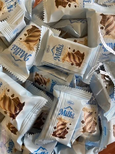 cukierki-milki-1-kg-vobro-waga-1000-g