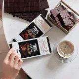 czekolada-gorzka-lindt-100-g-forma-w-tabliczkach