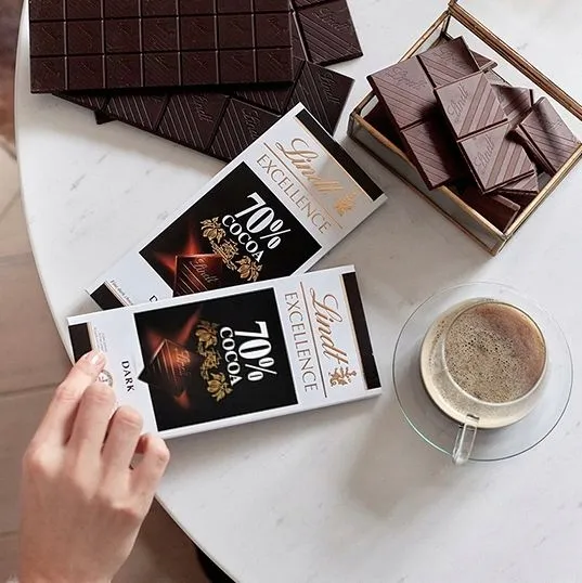 lindt-excellence-crispy-orange-forma-w-tabliczkach