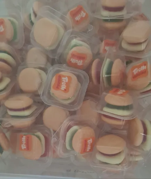 trolli-miniburger-zelki-600g-bialko-5-5-g