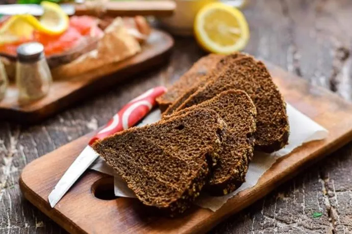 chleb-litewski-borodynski-slonecznik-300g-garso-certyfikat-jakosc-tradycja