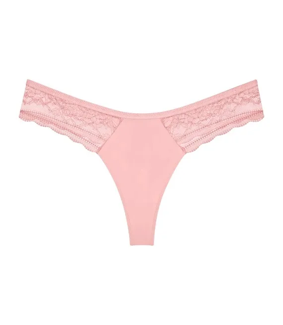 triumph-comfor-allure-string-rozowe-44