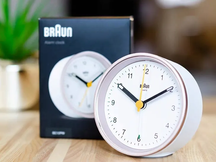 zegar-budzik-braun-bialy-75cm-tarcza-analogowa
