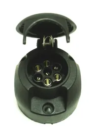 gniazdo-7-biegunowe-plastikowe