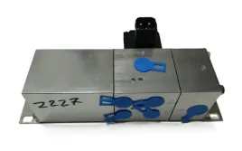 zawor-podnoszenia-opuszczania-osi-volvo-sorl-86060040010