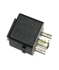 przekaznik-5-stykowy-24v-wycieraczek-daf-man