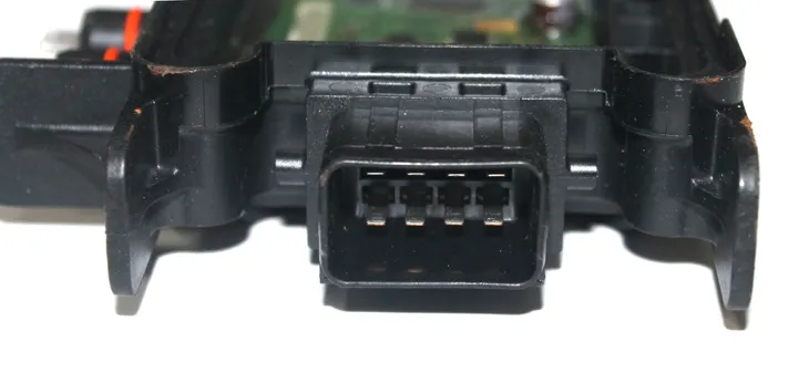 kanal-sterujacy-modulatora-abs-2s-2m-vcs2-8418019300-producent-czesci-wabco