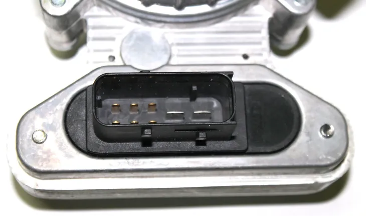 pompa-wody-24v-man-oem-81220086002-typ-samochodu-samochody-ciezarowe-autobusy