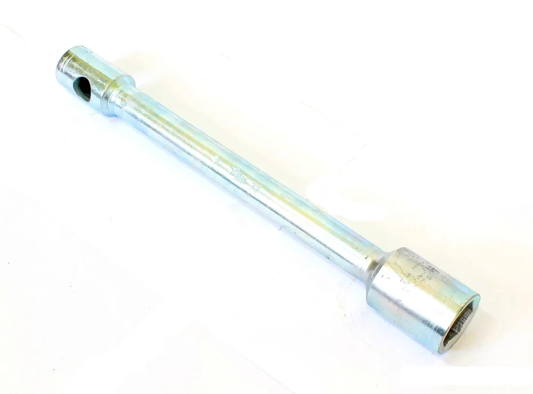 klucz-do-kol-32-ocynk