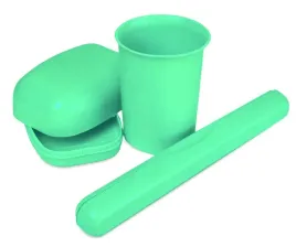 mydelniczka-kubek-etui-trzy-czesciowy-zestaw-toaletowy