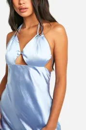 a0c101-blekitna-wiazana-sukienka-maxi-boohoo-m