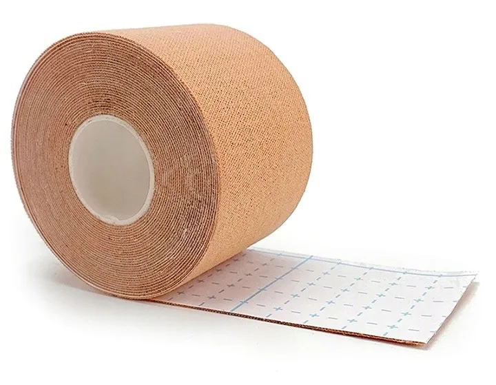boob-tape-tasma-unoszaca-modelujaca-biust-dekolt
