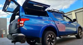 zabudowa-paki-hardtop-panele-podnoszone-mitshubishi-l200-fullback