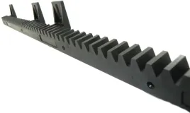 listwa-zebata-poliamidowa-z-rdzeniem-metalowym-1m