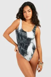 ec14206-boohoo-teskturowy-kostium-kapielowy-tie-dye-odkryte-plecy-l