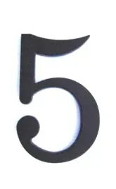 cyfry-na-dom-budynek-adres-numery-litery-cyfra-5