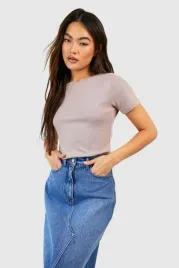 kc33305-boohoo-gladki-brazowy-t-shirt-26-xl