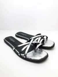 ic23108-hot-soles-klapki-plaski-metaliczne-srebrne-20-37