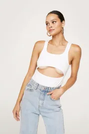 kc22213-nasty-gal-biale-body-na-ramiaczkach-z-wycieciem-19-m