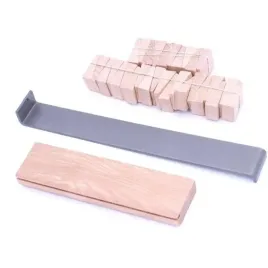 zestaw-do-montazu-paneli-kliny-dobijak-drewniany