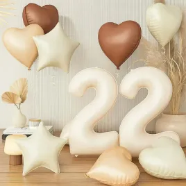 balony-foliowe-2-22-urodziny-zestaw-cyfra-22-serca-dekoracja