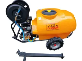 opryskiwacz-do-traktorka-ogrodowego-200l-7km