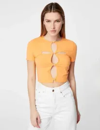lc82211-jennyfer-zolty-top-z-rozcieciami-guziki-l