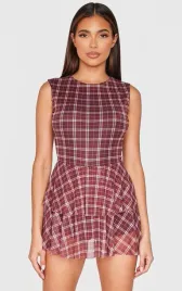 cc34207-kombinezon-krotki-w-kratke-falbana-prettylittlething-11-xl