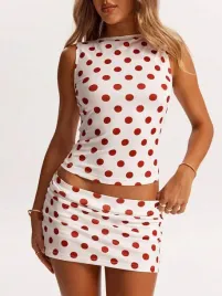 fc21306-shein-bialy-top-w-czerwone-groszki-bez-rekawow-47-m