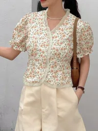 hc34220-dazy-bluzka-krotki-rekaw-tiul-wzor-kwiaty-52-m