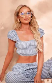 cc45315-crop-top-w-paski-krotki-rekaw-prettylittlething-48-s
