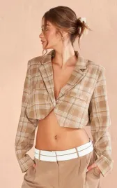 cc15107-prettylittlething-krotka-marynarka-w-kratke-47-xxl