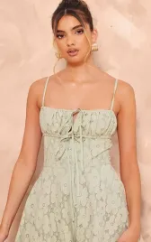 dc15218-prettylittlething-krotki-koronkowy-kombinezon-45-l