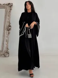 fc51213-shein-czarna-narzutka-zdobiona-perlami-44-m