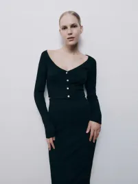 xc16217-prazkowany-crop-top-z-dlugim-rekawem-guziki-dzianina-40-l
