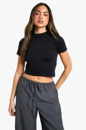 kc52303-boohoo-gladki-czarny-t-shirt-basic-35-xl