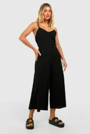 cc36218-boohoo-casualowy-kombinezon-na-ramiaczkach-30-m