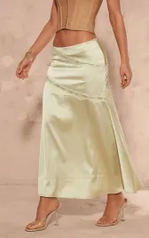 hc44112-spodnica-maxi-satynowa-koronka-prettylittlething-12-xl