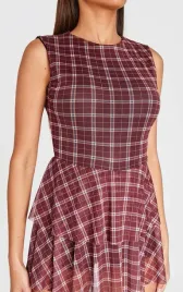 dc52302-kombinezon-krotki-w-kratke-falbana-prettylittlething-11-xxl