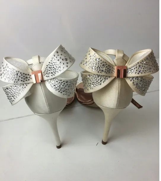 b51110-ted-baker-sandaly-39-kod-producenta-38098