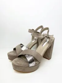 b23101-xti-sandaly-na-obcasie-38