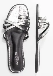 b52117-hot-soles-srebrne-klapki-damskie-41