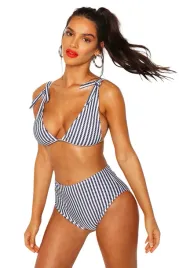 fc16113-boohoo-dwuczesciowy-stroj-kapielowy-w-paski-wiazane-ramiaczka-xxl