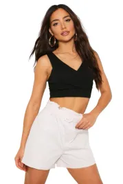 tr12104-boohoo-czarny-crop-top-dekolt-v-marszczenie-bralet-xs