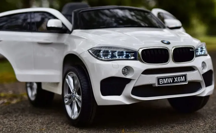 auto-na-akumulator-bmw-x6m-stan-nowy
