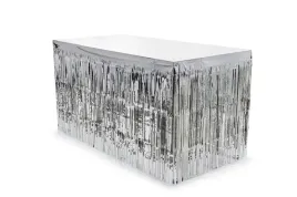 kirting-foliowy-z-fredzlami-z-fredzlami-srebrna-300x80-cm-urodziny-na-stol