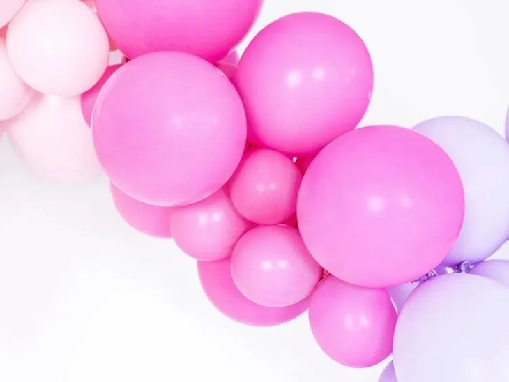 balony-12cm-strong-brazowe-100-sztuk-stan-nowy